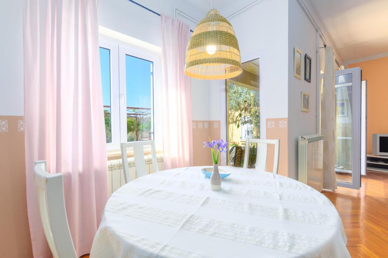 Apartment Macan, Beautiful Green Oasis Πούλα Εξωτερικό φωτογραφία