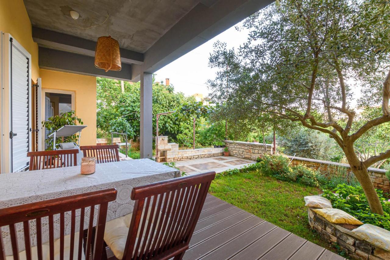 Apartment Macan, Beautiful Green Oasis Πούλα Εξωτερικό φωτογραφία