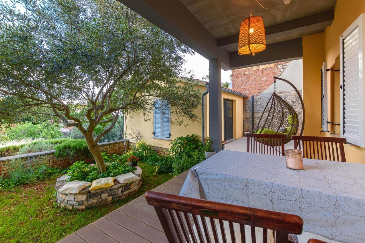 Apartment Macan, Beautiful Green Oasis Πούλα Εξωτερικό φωτογραφία
